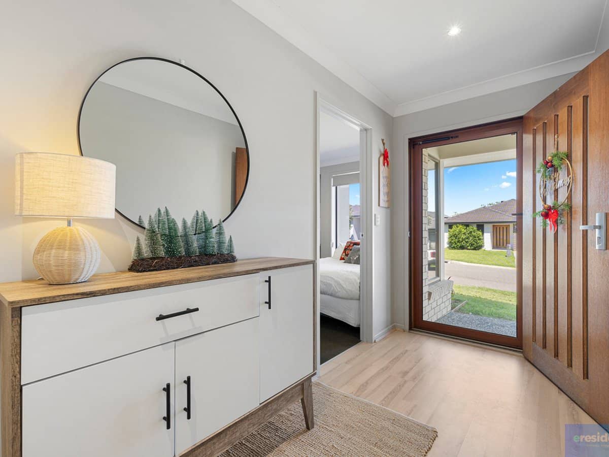 10 Mount Edwards Street, Park Ridge - Thumbnail 3