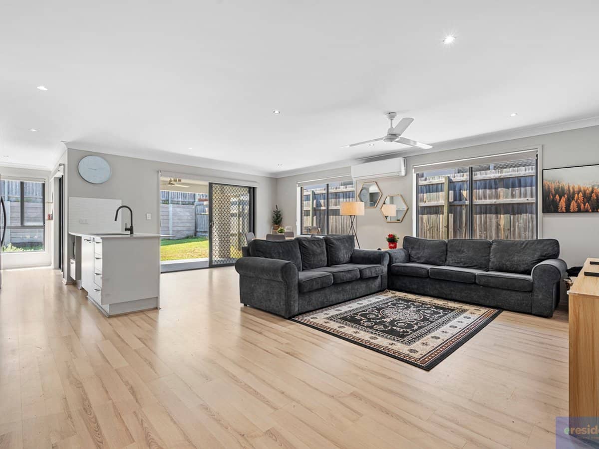 10 Mount Edwards Street, Park Ridge - Thumbnail 6