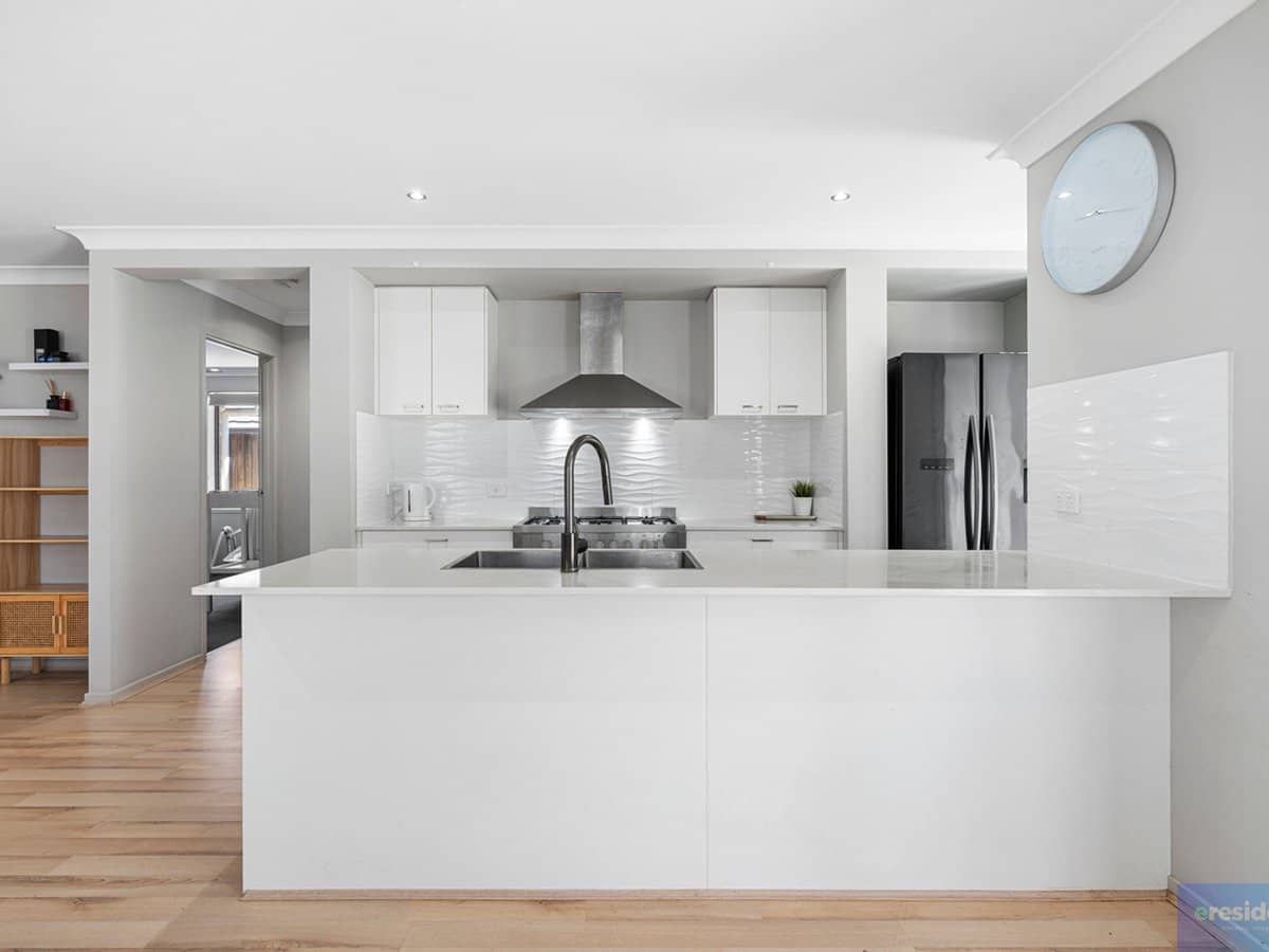 10 Mount Edwards Street, Park Ridge - Thumbnail 8