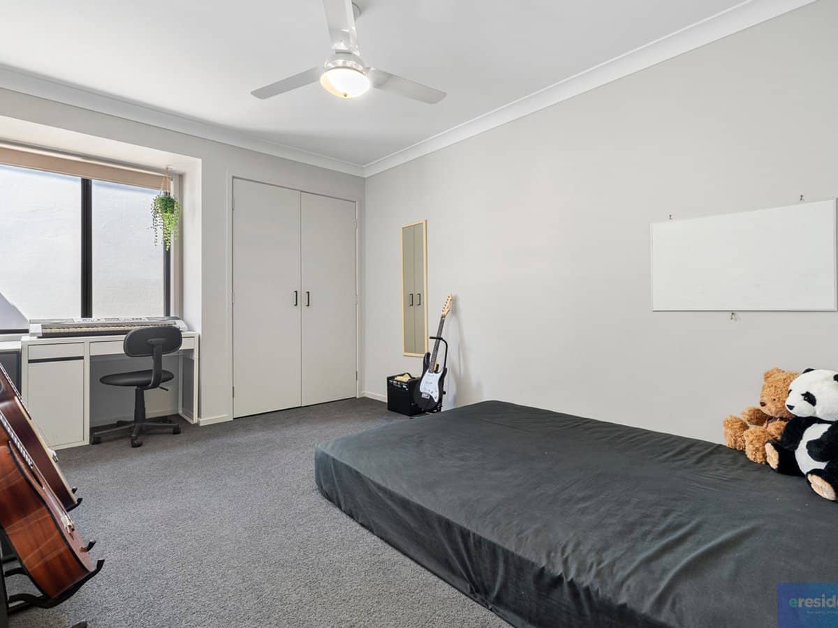 10 Mount Edwards Street, Park Ridge - Thumbnail 16