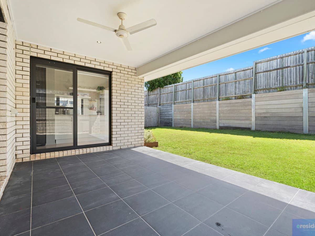 10 Mount Edwards Street, Park Ridge - Thumbnail 23