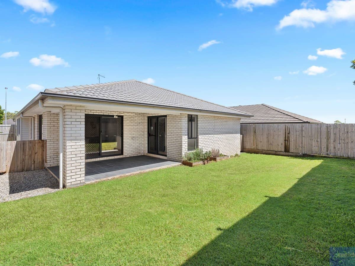 10 Mount Edwards Street, Park Ridge - Thumbnail 24