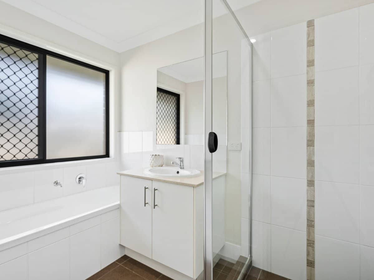 6 Bottletree Crescent, MOUNT COTTON - Thumbnail 17