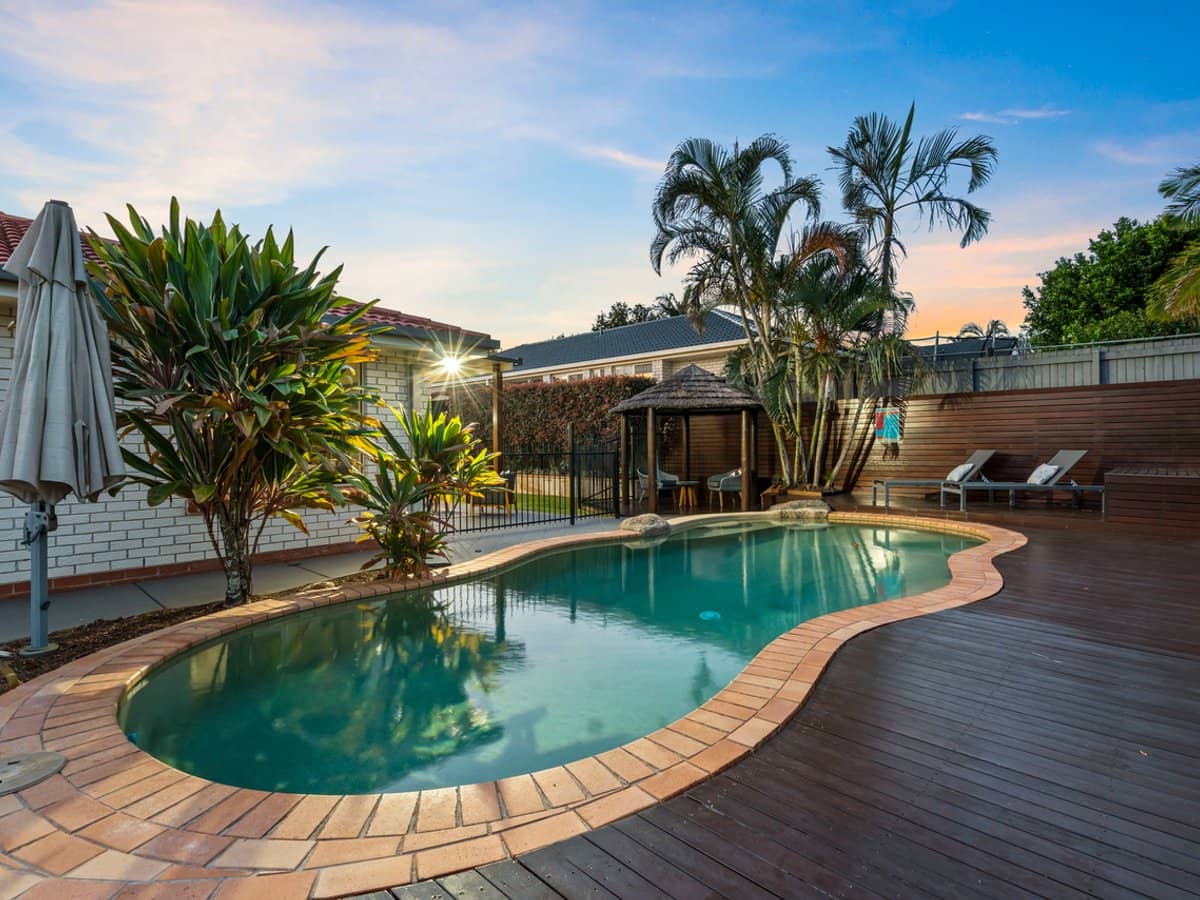 18 Manor Drive, WELLINGTON POINT - Thumbnail 9