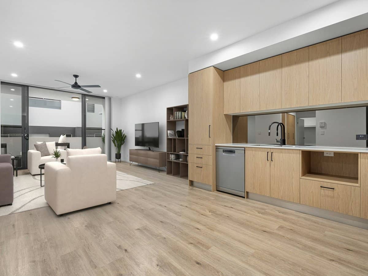 580 Sherwood Road, SHERWOOD - Thumbnail 2