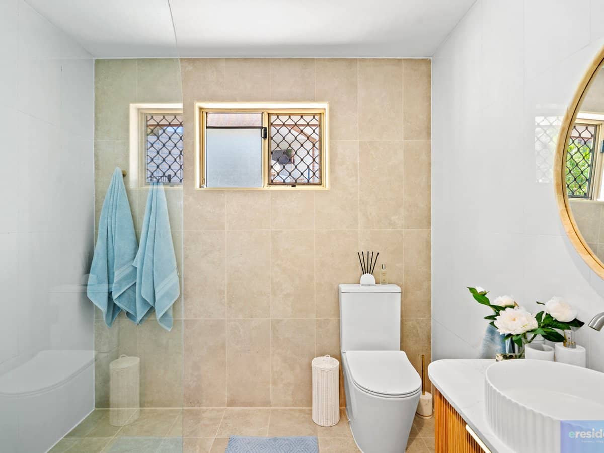 5 Hillside Crescent, Edens Landing - Thumbnail 21