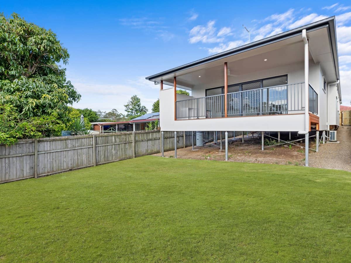 1/13 Wren Street, BIRKDALE - Thumbnail 2