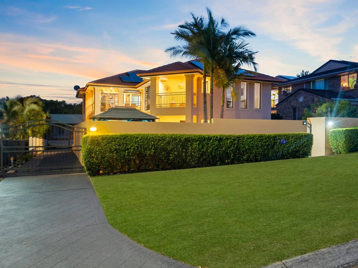 105 Bay Street, CLEVELAND - Thumbnail 2