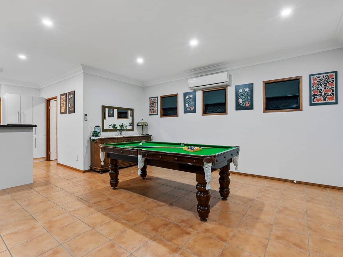 105 Bay Street, CLEVELAND - Thumbnail 26