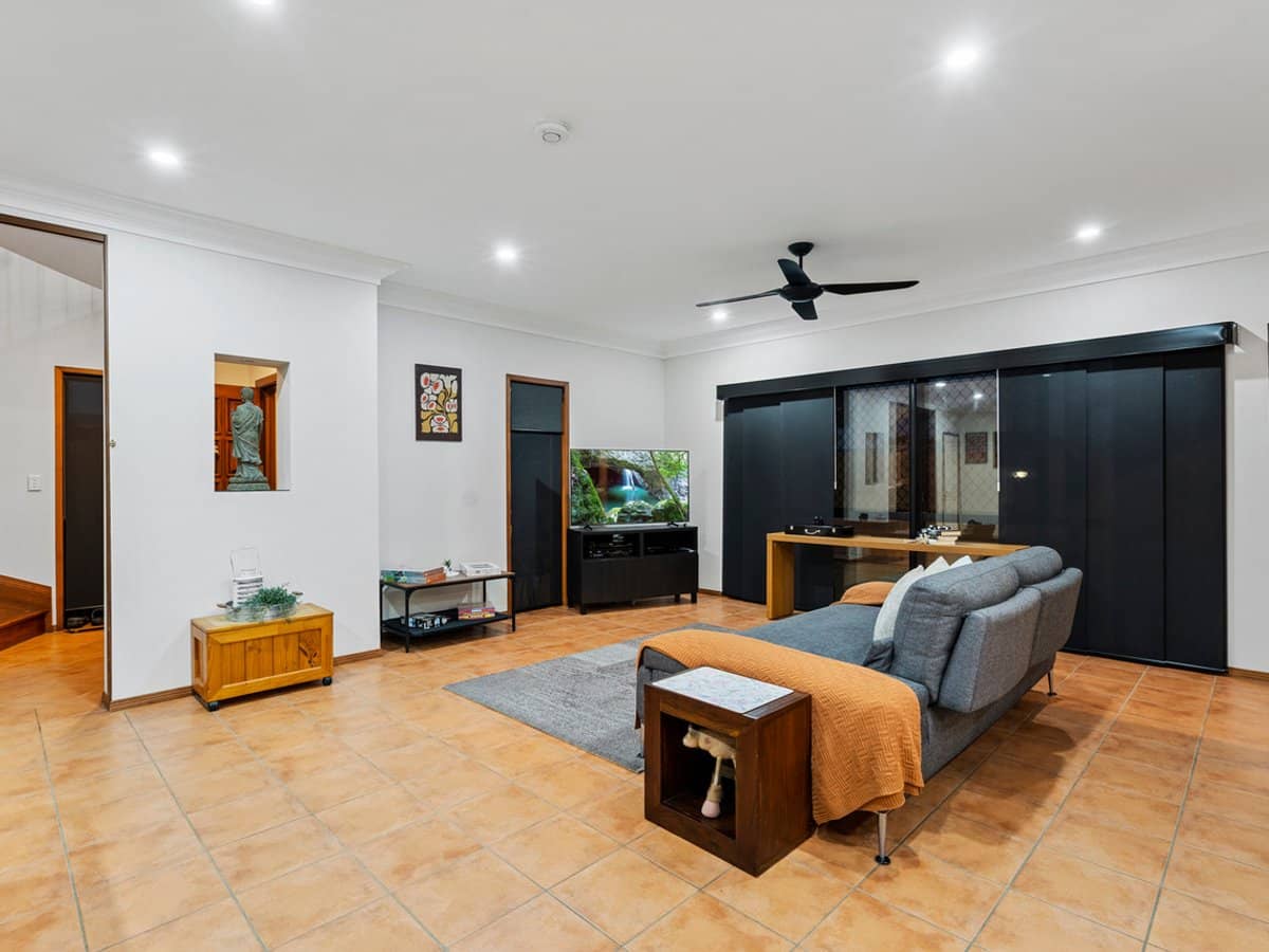 105 Bay Street, CLEVELAND - Thumbnail 28