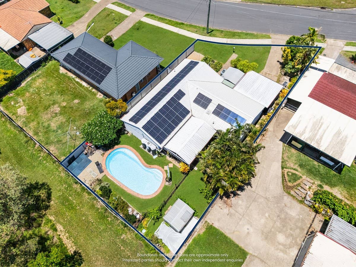 13 Whitlam Drive, COLLINGWOOD PARK - Thumbnail 1