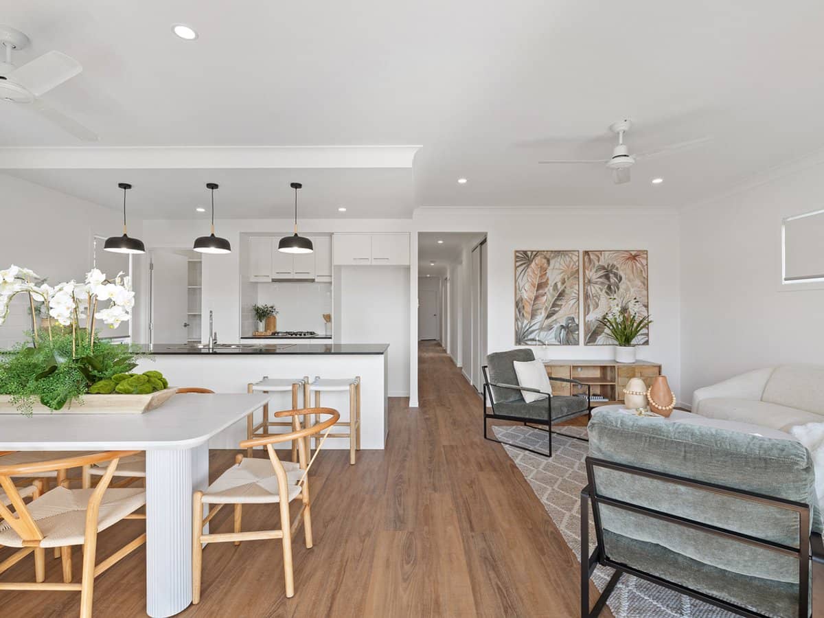 2/13 Wren Street, BIRKDALE - Thumbnail 4