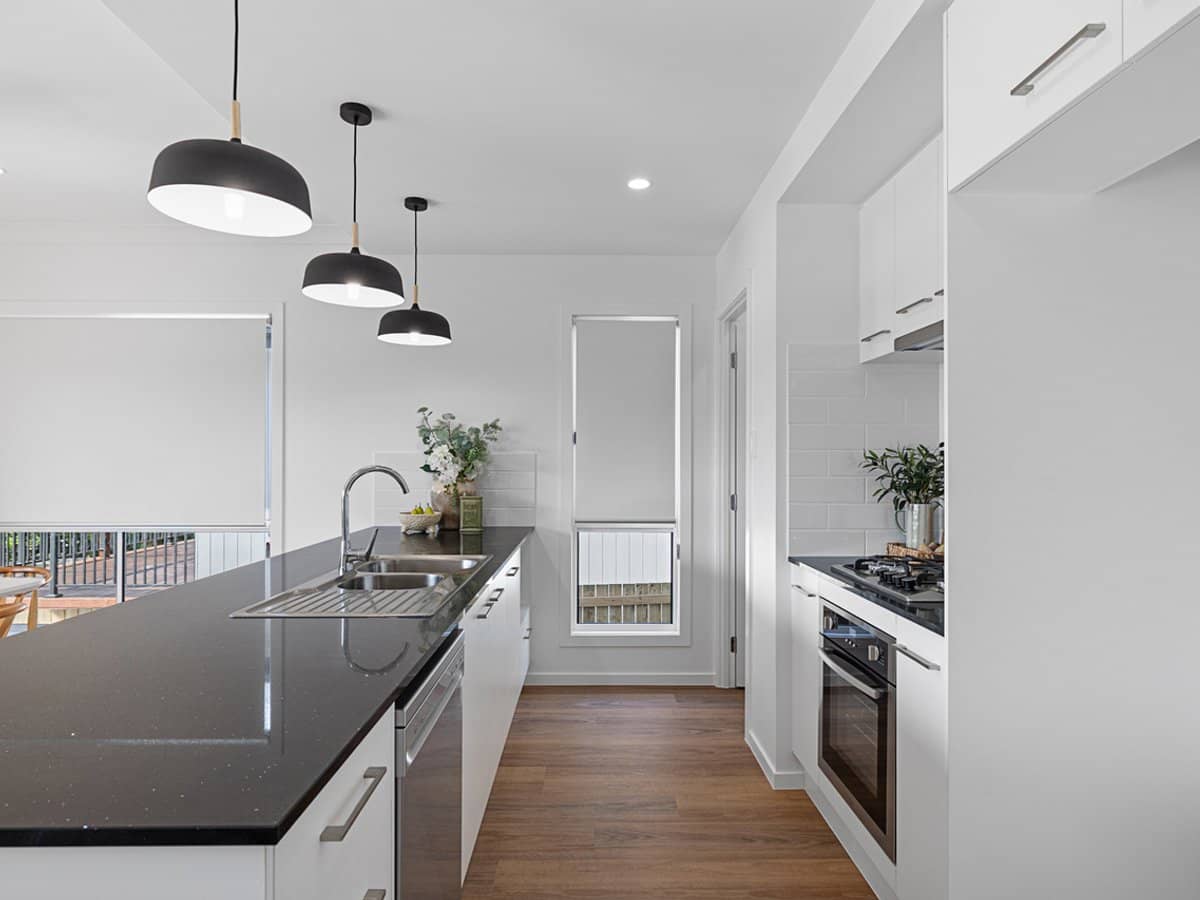 2/13 Wren Street, BIRKDALE - Thumbnail 7