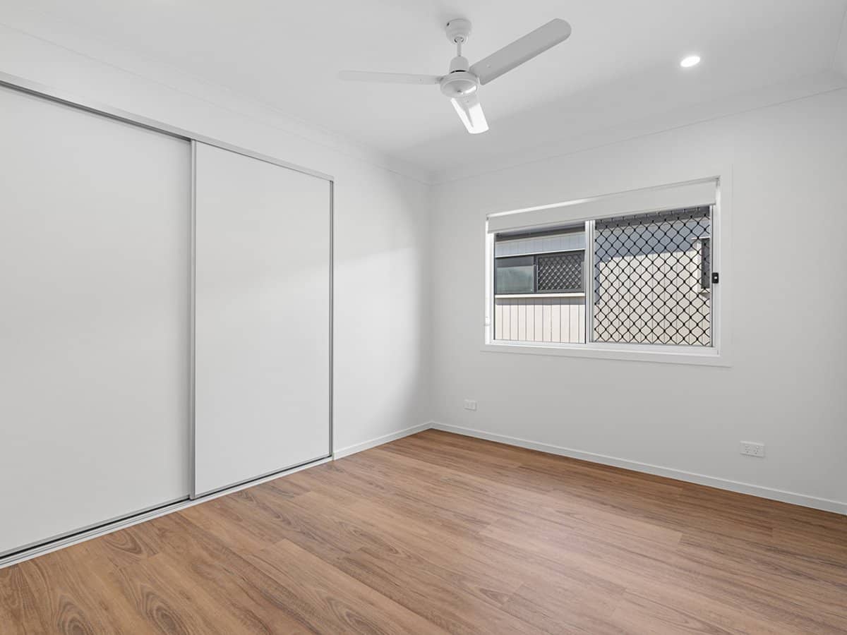 2/13 Wren Street, BIRKDALE - Thumbnail 11
