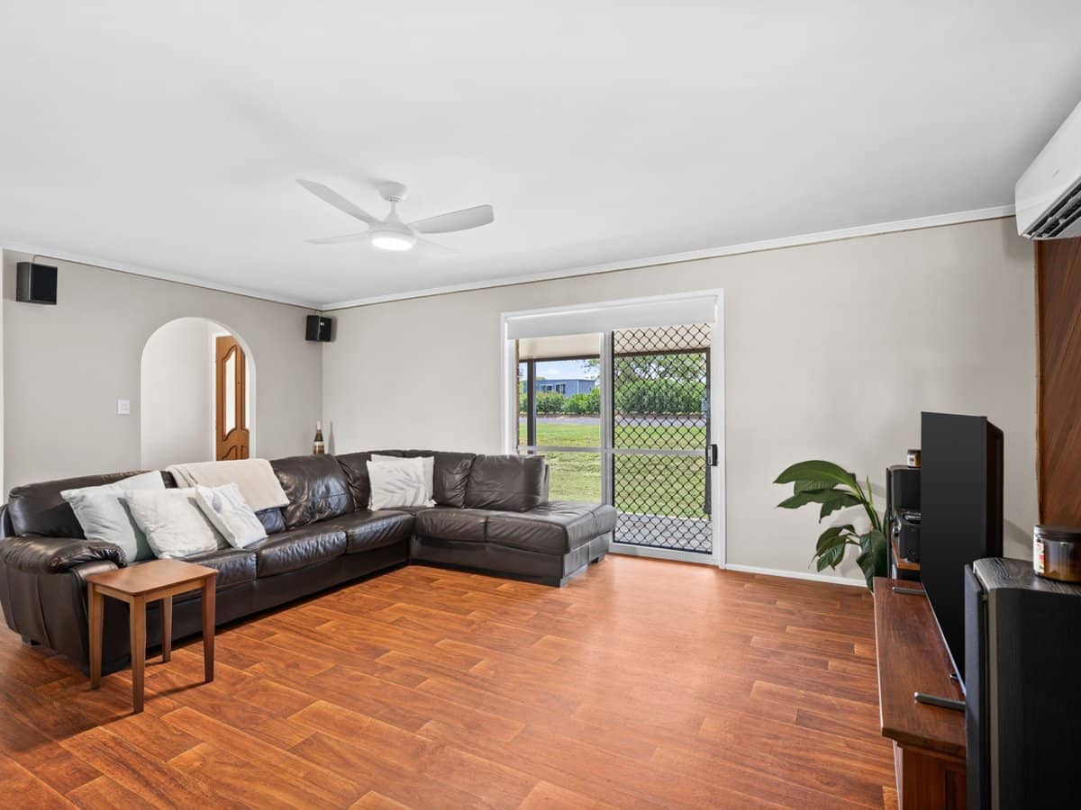 7 Ollie Court, BROMELTON - Thumbnail 3