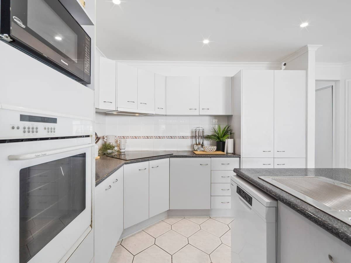 96 Hanover Drive, ALEXANDRA HILLS - Thumbnail 11