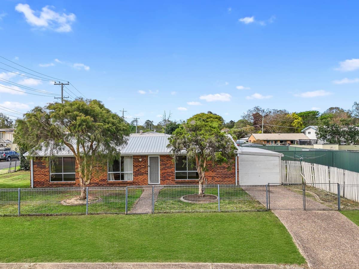 1 Diane Court, NORTH BOOVAL - Thumbnail 1