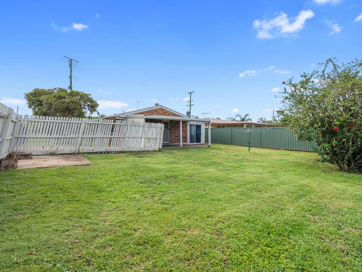 1 Diane Court, NORTH BOOVAL - Thumbnail 12