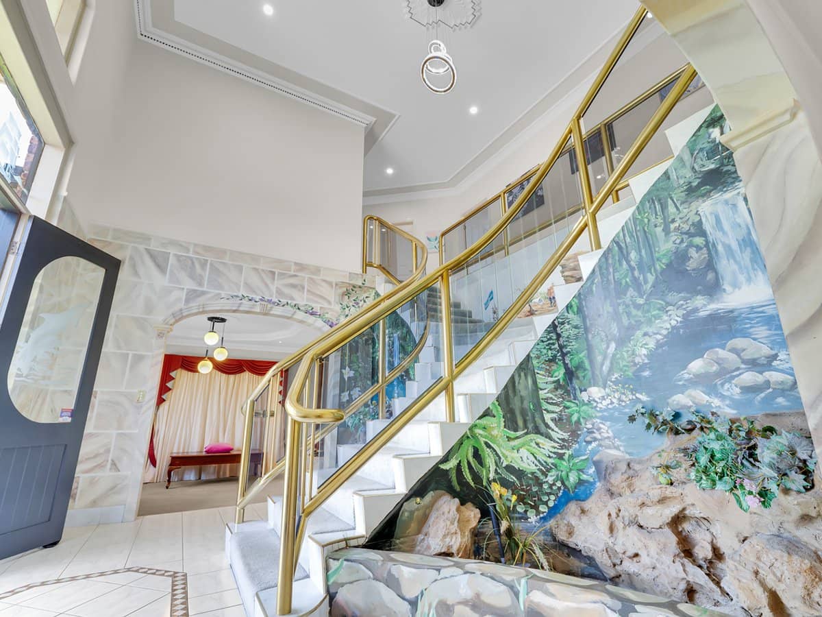 20 Sommersea Drive, RABY BAY - Thumbnail 12