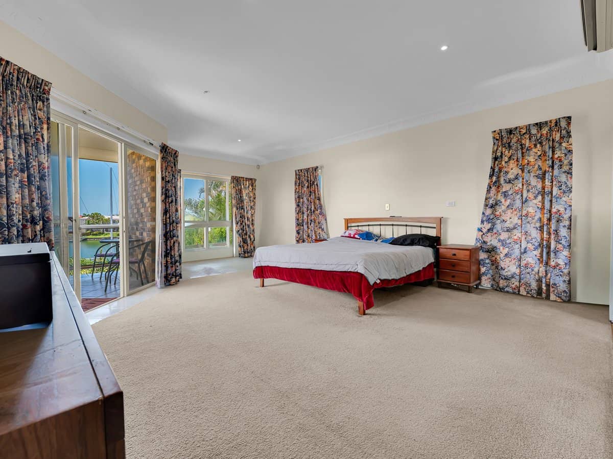 20 Sommersea Drive, RABY BAY - Thumbnail 23