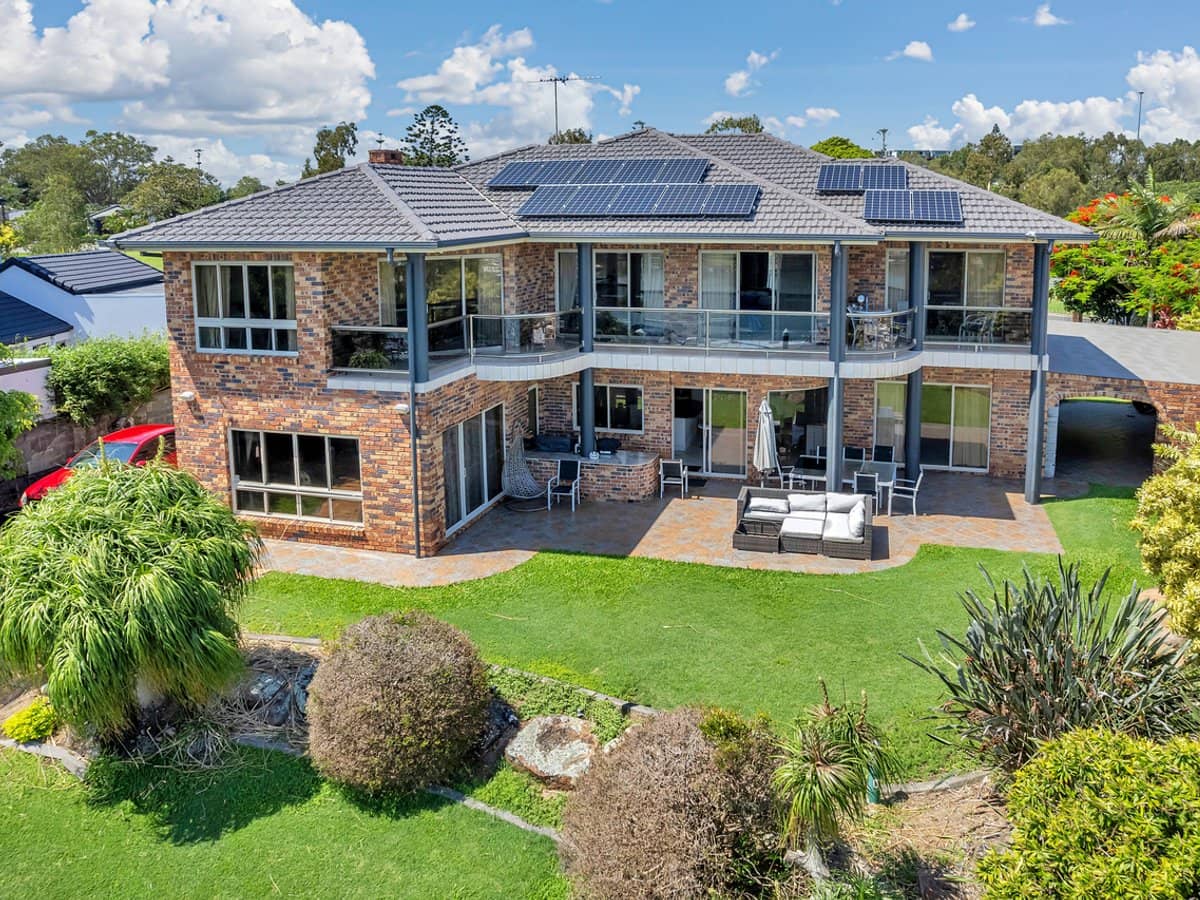 20 Sommersea Drive, RABY BAY - Thumbnail 25