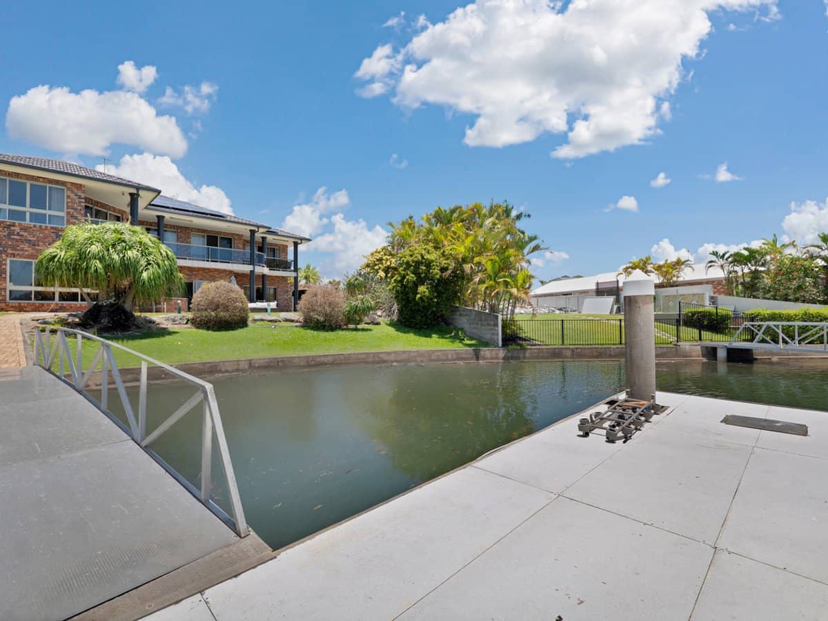 20 Sommersea Drive, RABY BAY - Thumbnail 32