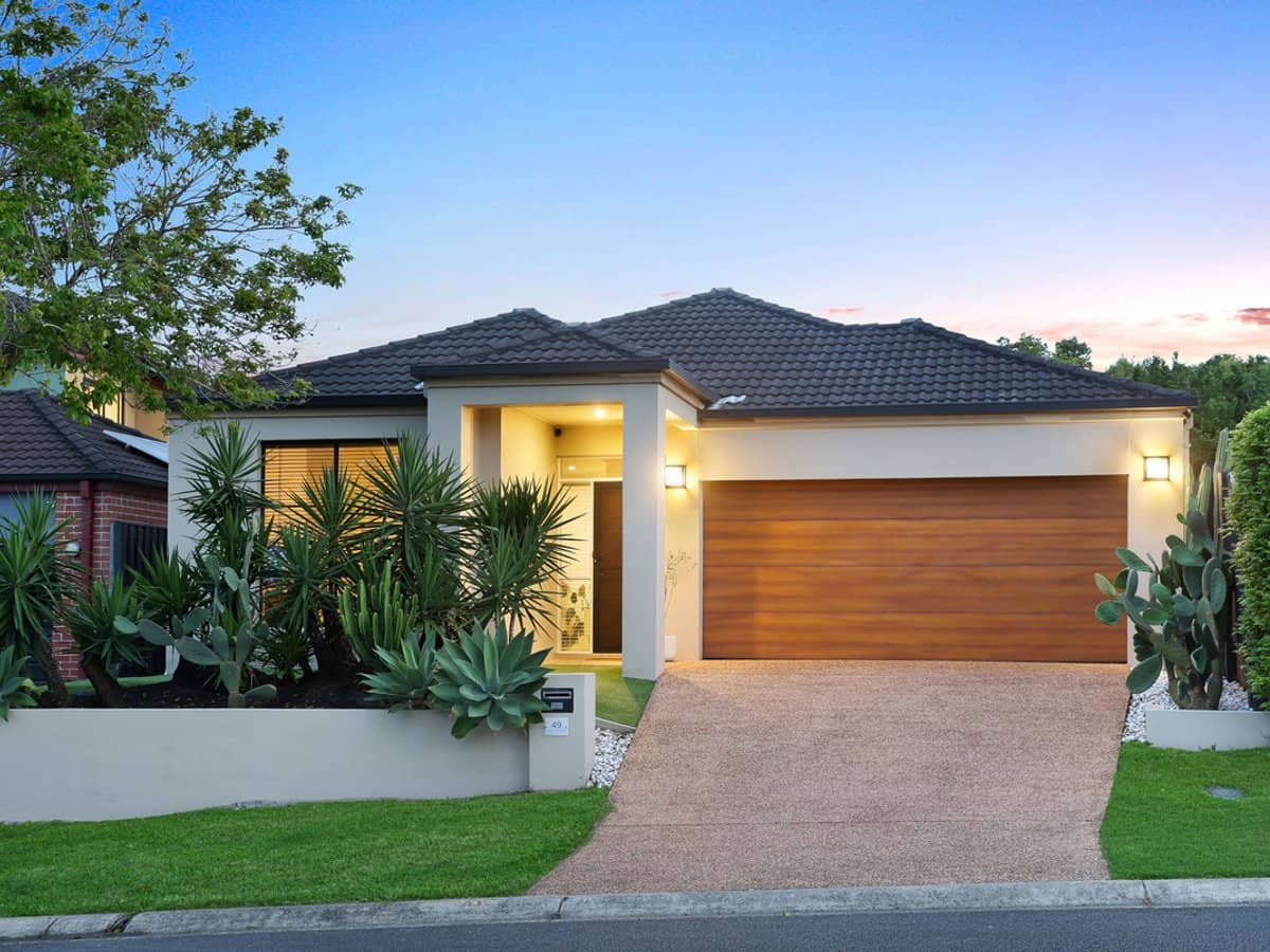 49 Lantau Crescent, Varsity Lakes - Thumbnail 1