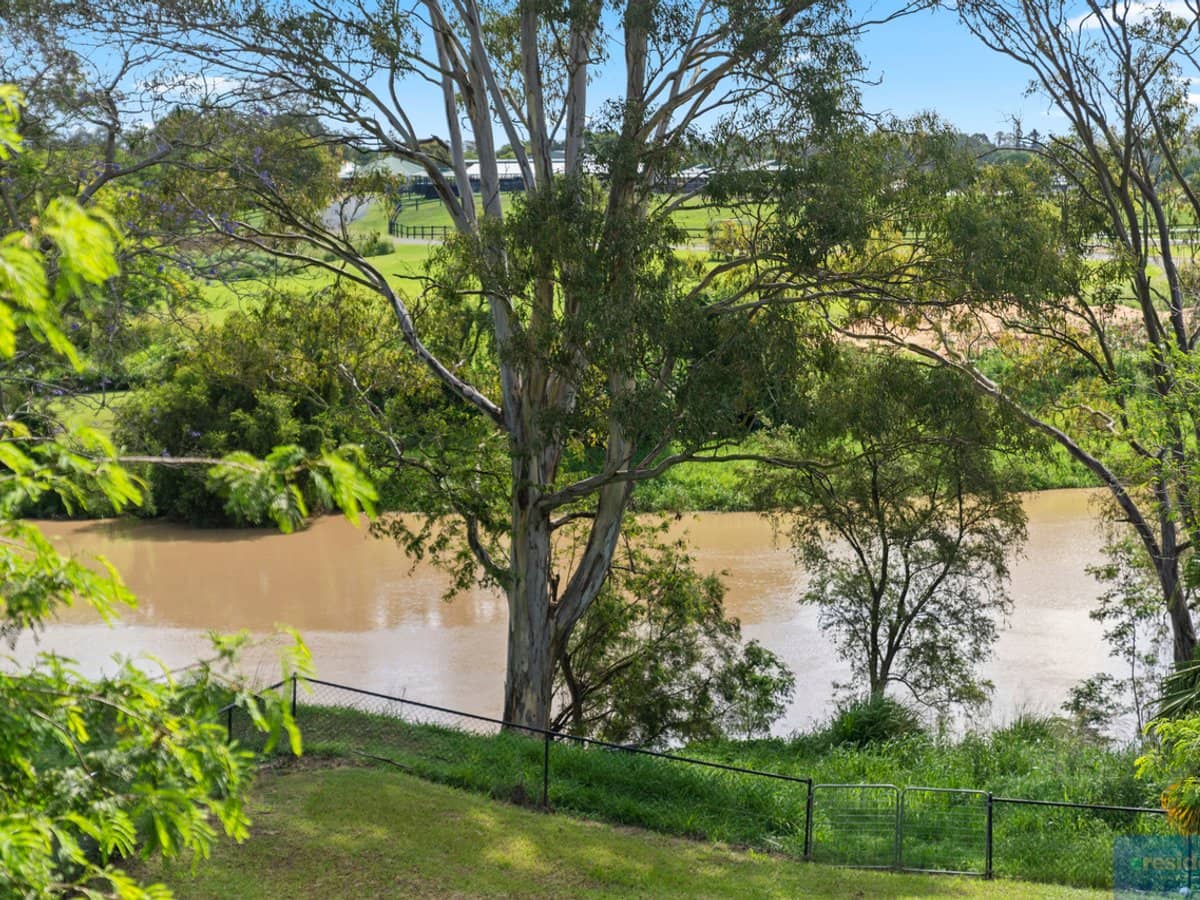 38 Edinburgh Drive, Bethania - Thumbnail 35