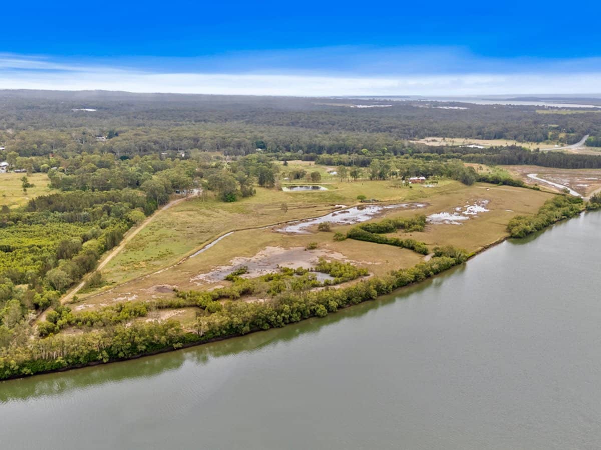 213 Fischer Road, CARBROOK - Thumbnail 9