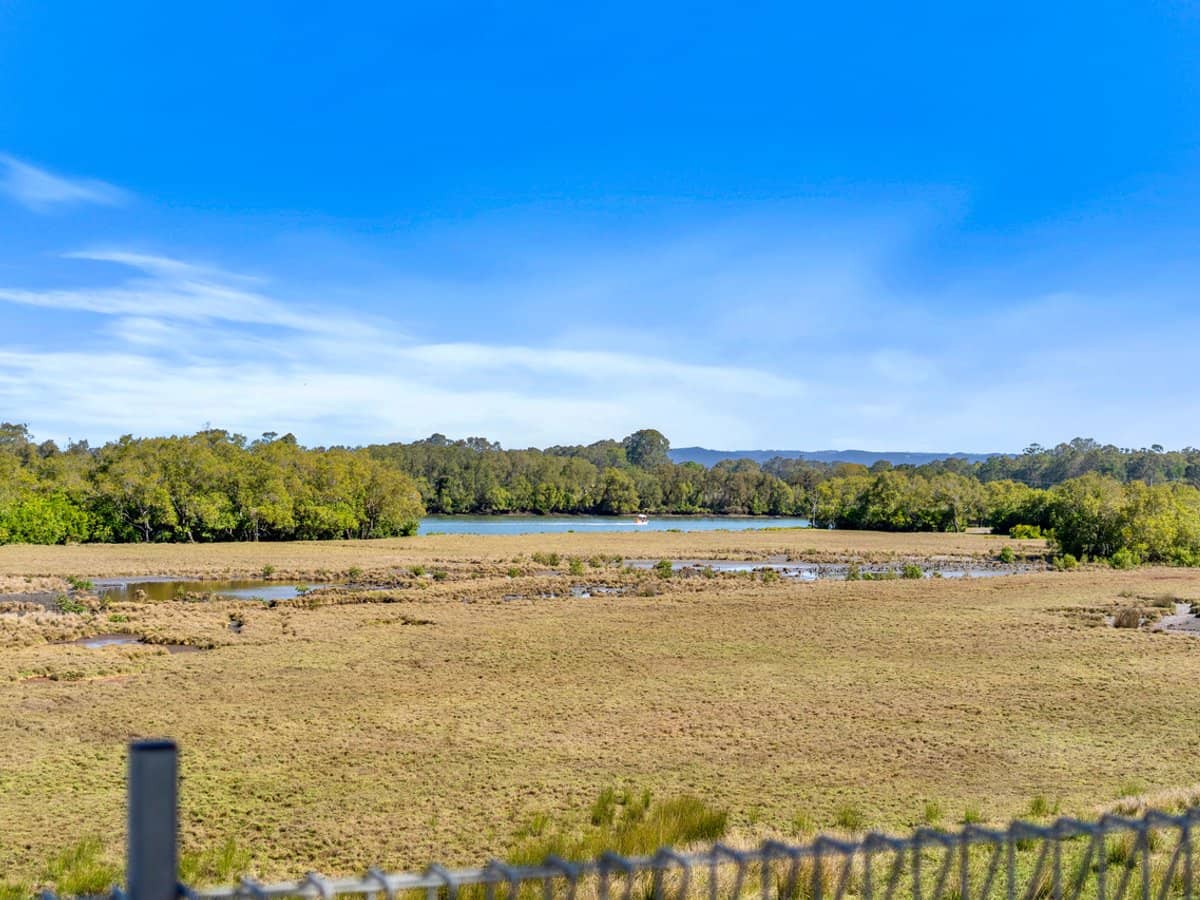 213 Fischer Road, CARBROOK - Thumbnail 11