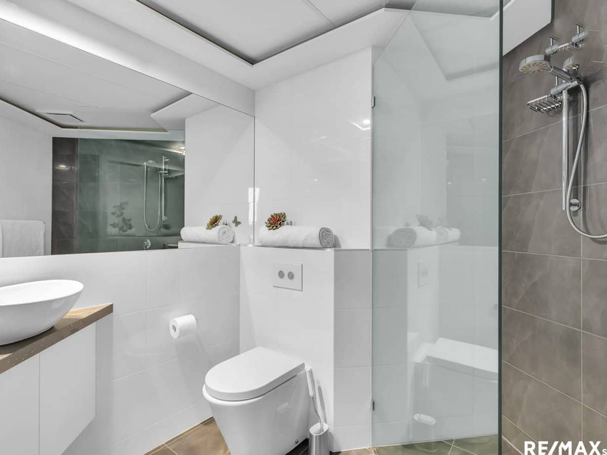 32 Leichhardt Street, Spring Hill - Thumbnail 14