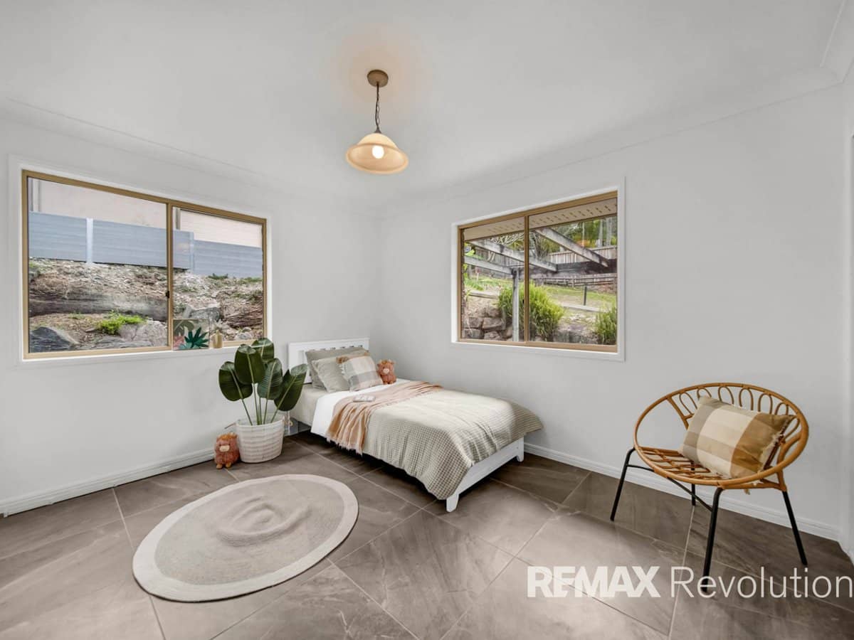 16-18 Dane Court, SHAILER PARK - Thumbnail 8