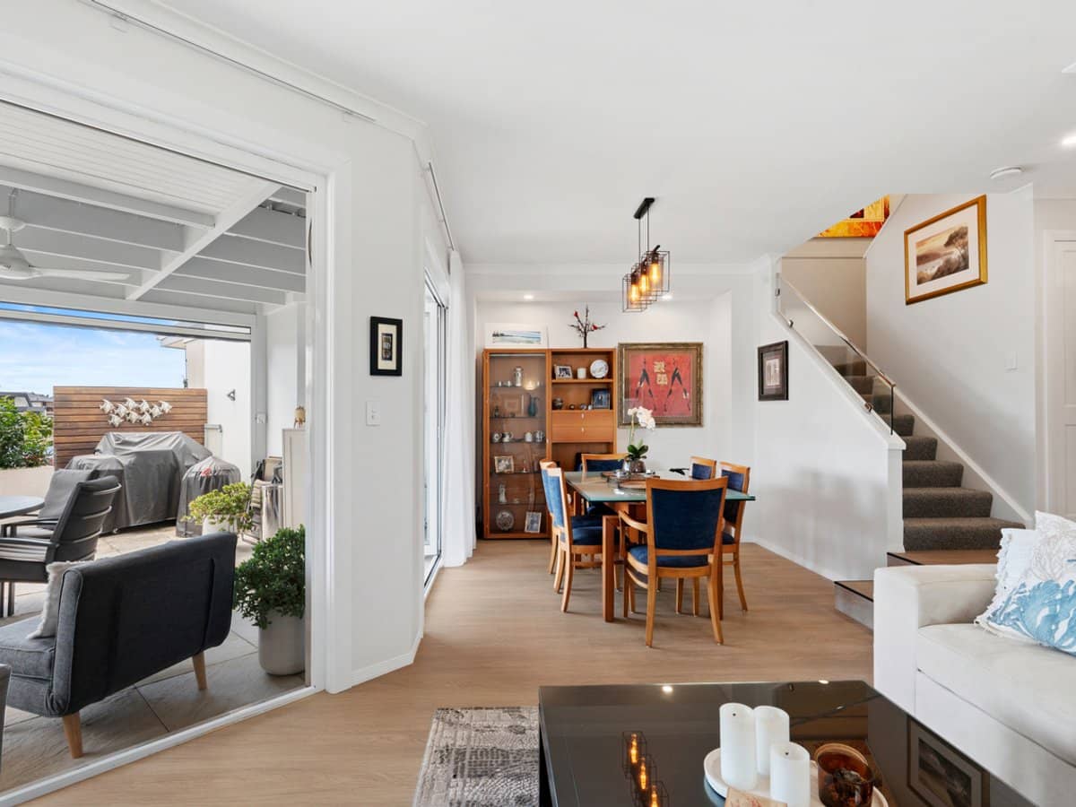 100 Morala Avenue, RUNAWAY BAY - Thumbnail 7