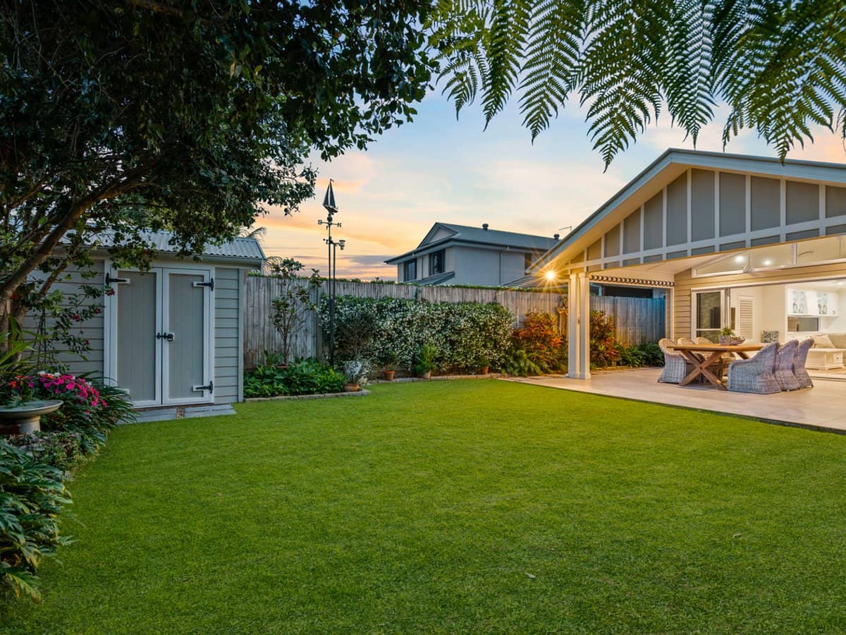 31 Coburg Street East, CLEVELAND - Thumbnail 4