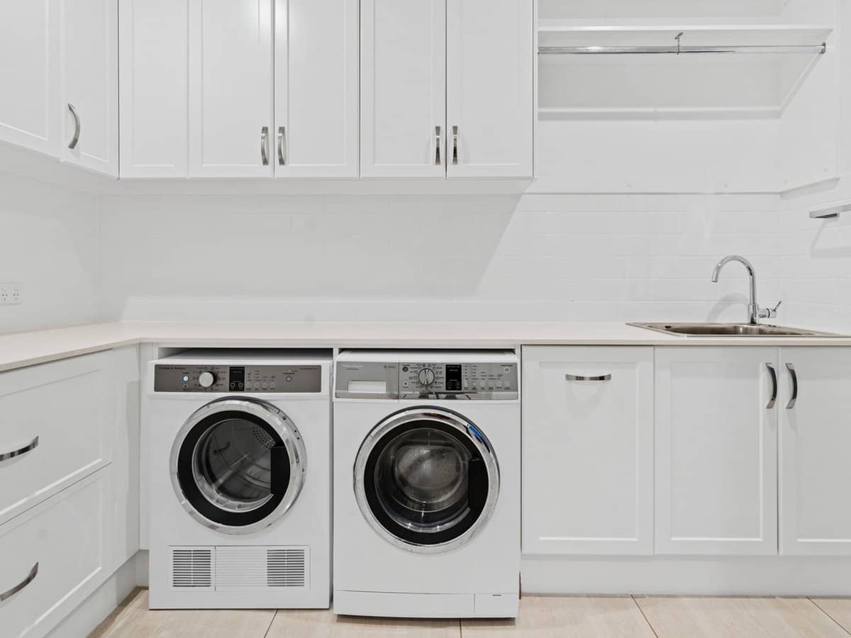 31 Coburg Street East, CLEVELAND - Thumbnail 24