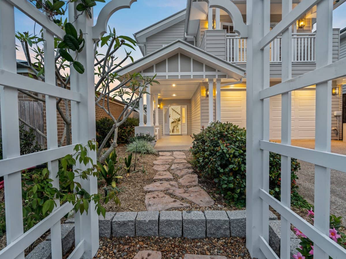 31 Coburg Street East, CLEVELAND - Thumbnail 27