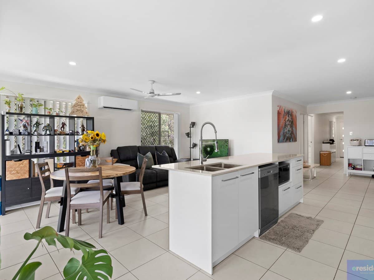 46 Fitzroy Street, Holmview - Thumbnail 2