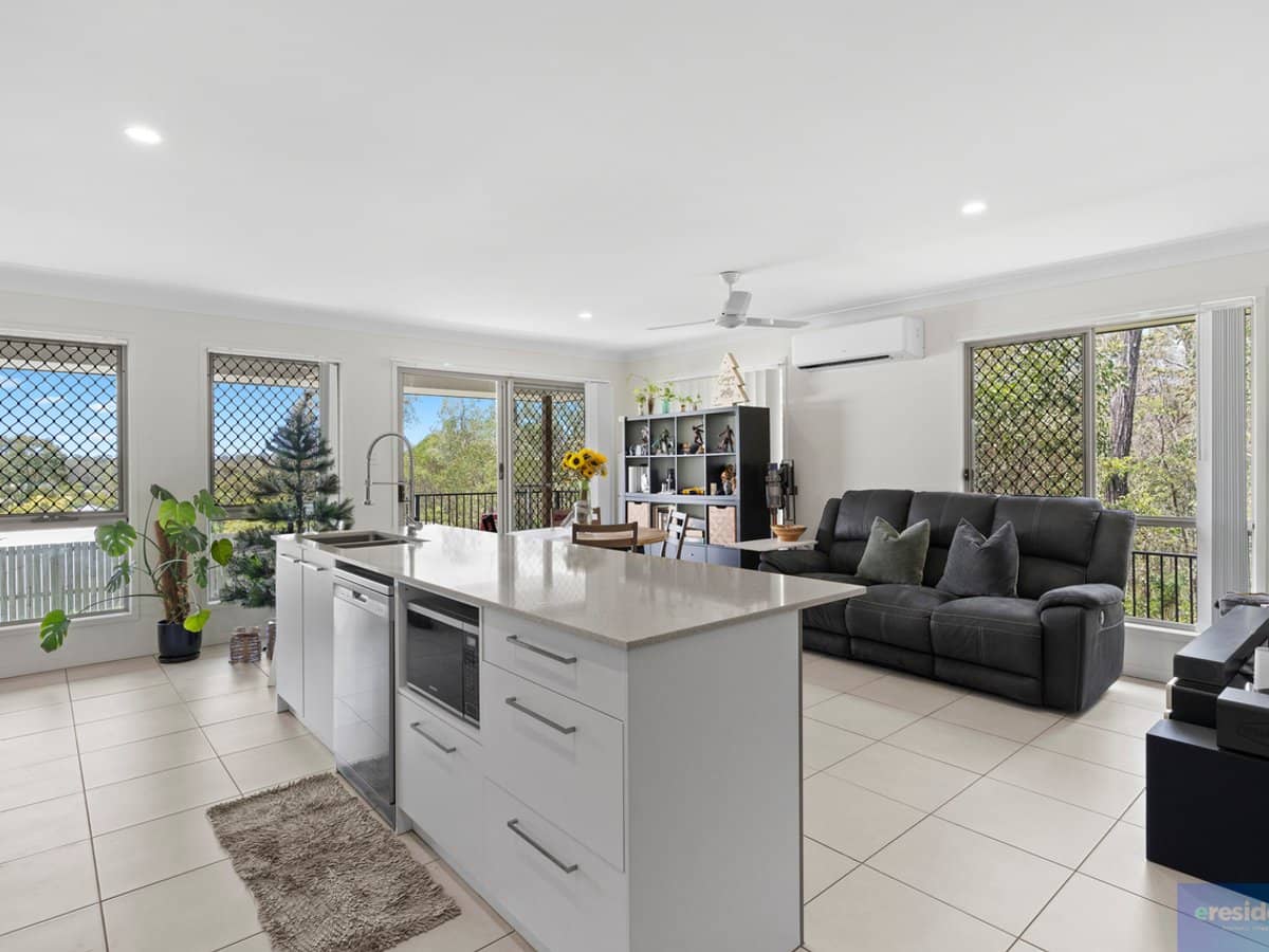 46 Fitzroy Street, Holmview - Thumbnail 4