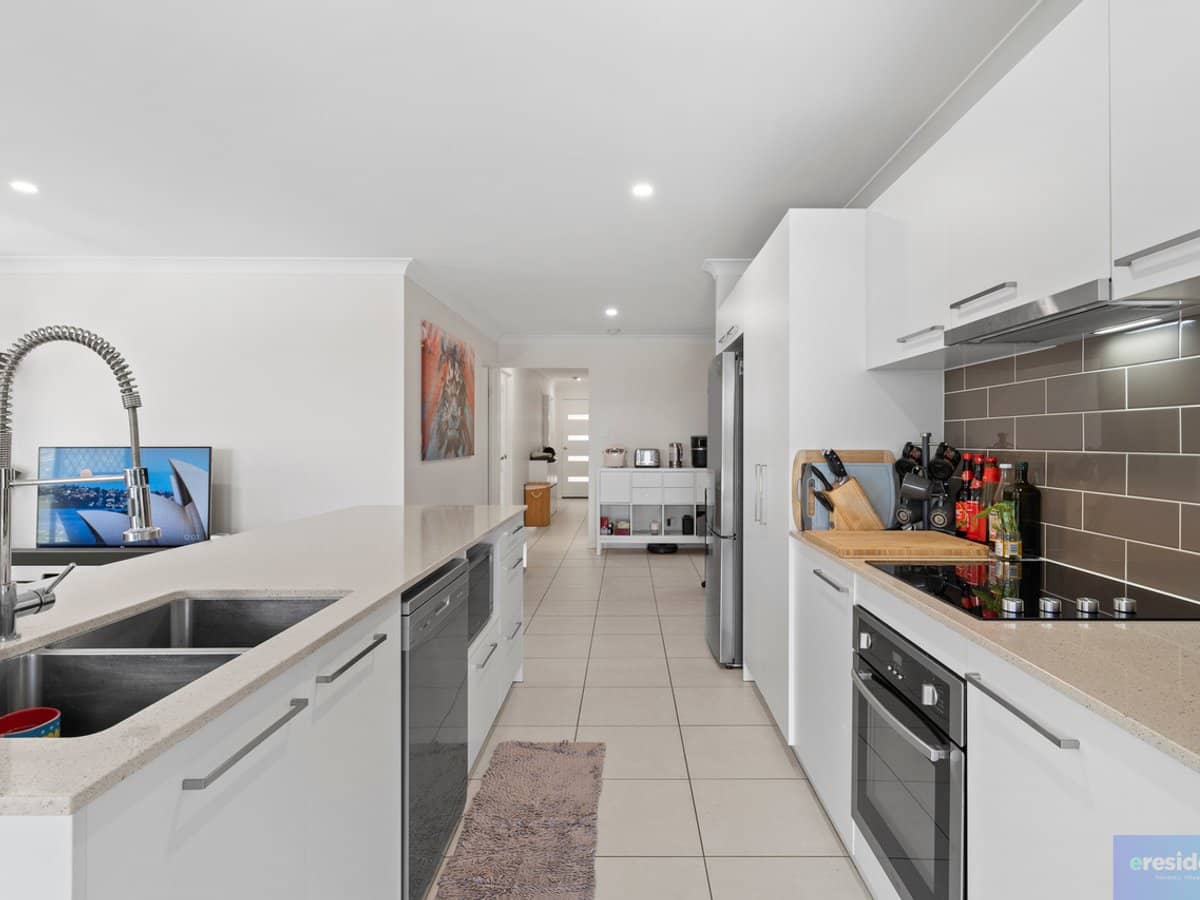 46 Fitzroy Street, Holmview - Thumbnail 7