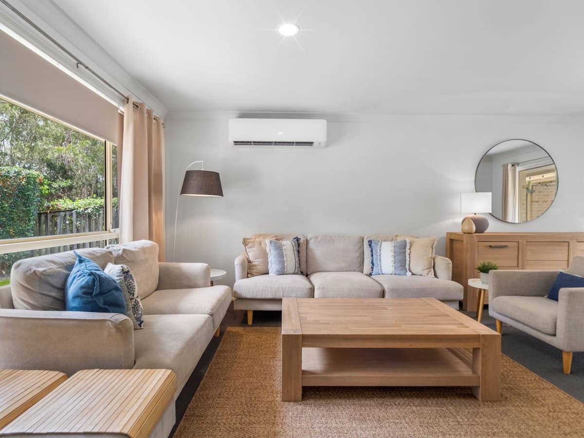 6 Shiraz Street, THORNLANDS - Thumbnail 3