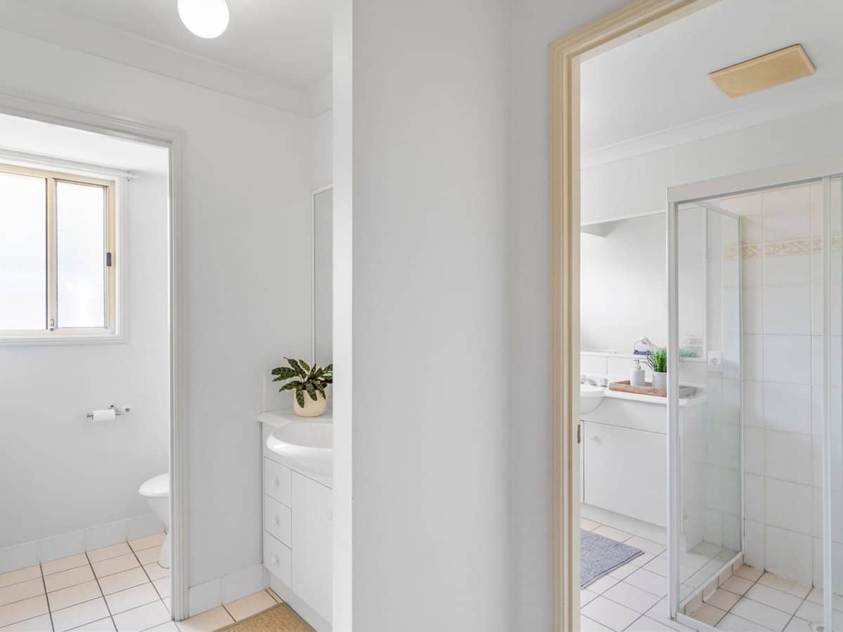 6 Shiraz Street, THORNLANDS - Thumbnail 17