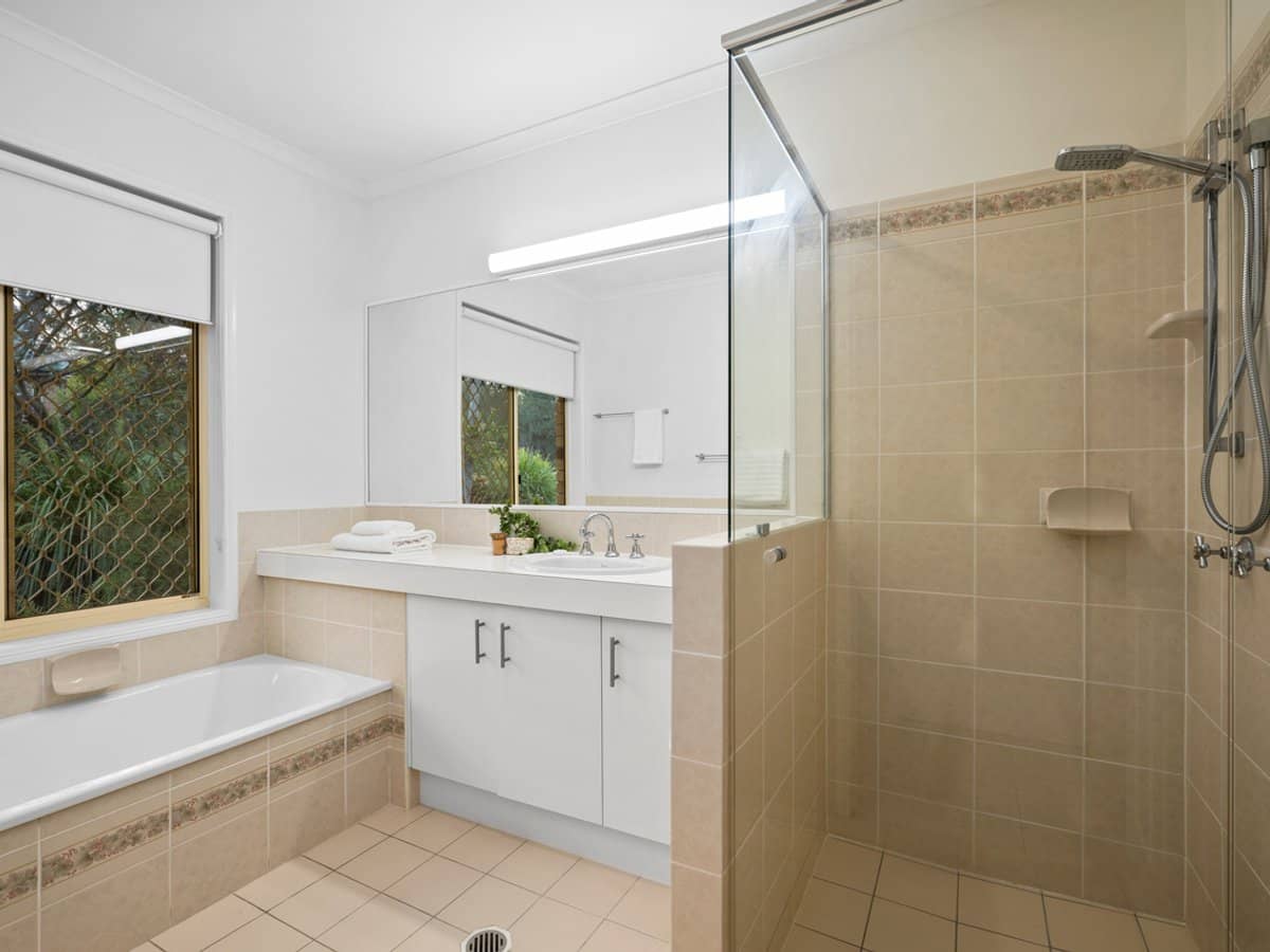 37 Grosvenor Court, MUNRUBEN - Thumbnail 16