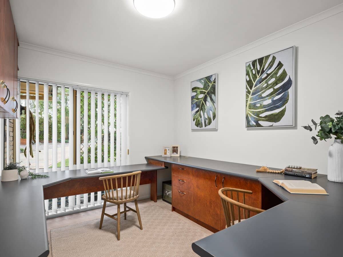 37 Grosvenor Court, MUNRUBEN - Thumbnail 21