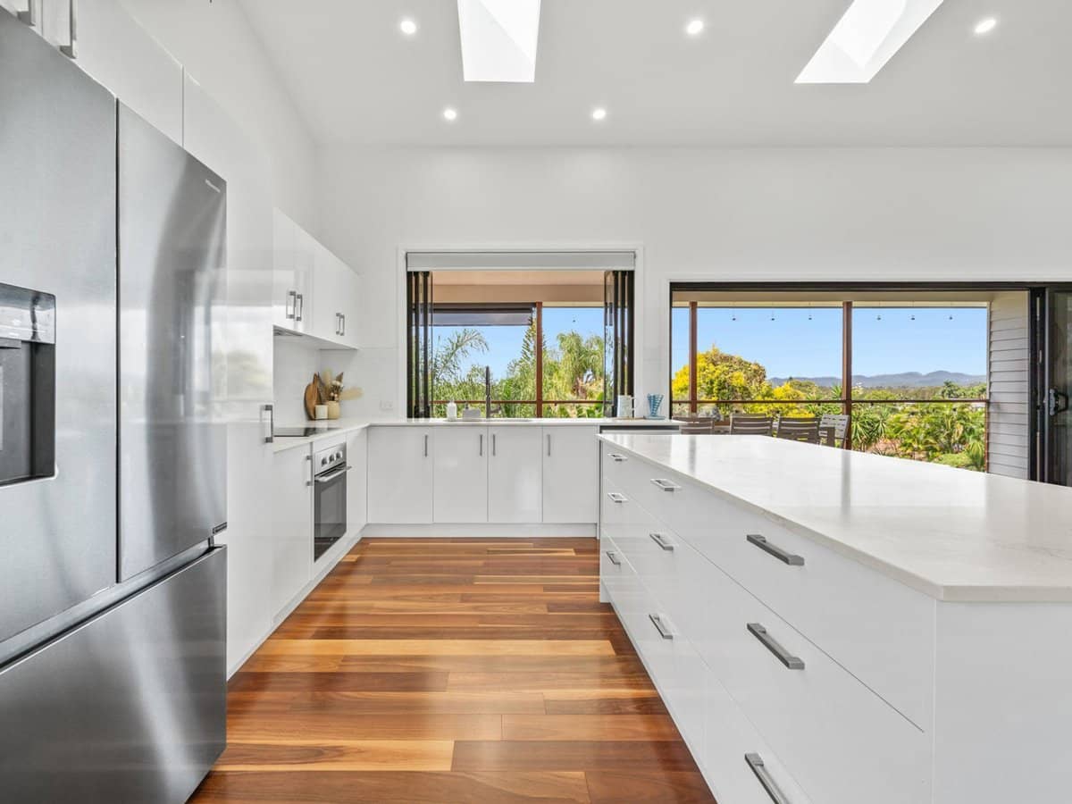 12 Burcott Court, Carrara - Thumbnail 7