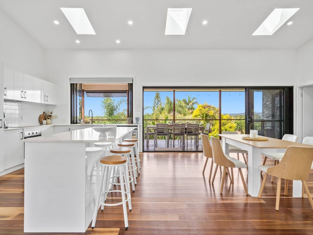 12 Burcott Court, Carrara - Thumbnail 10