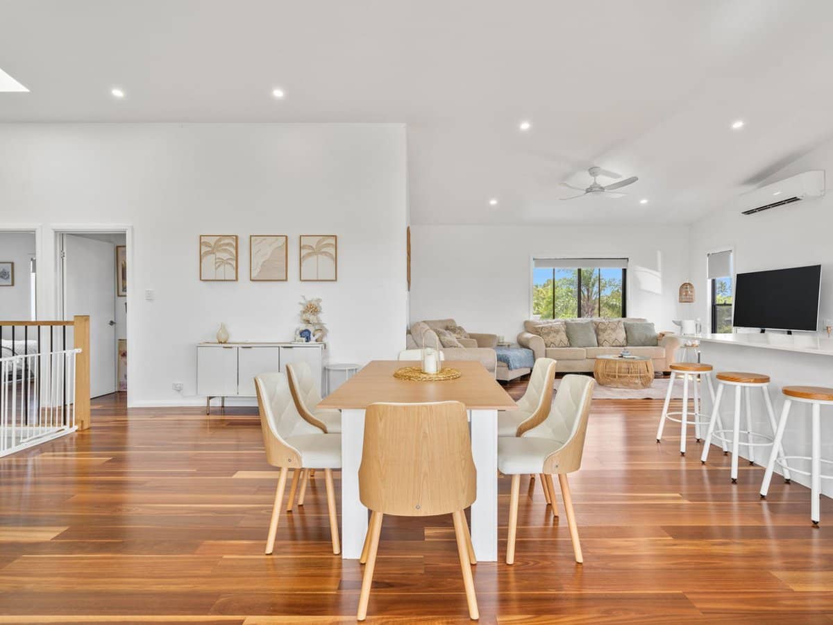 12 Burcott Court, Carrara - Thumbnail 11