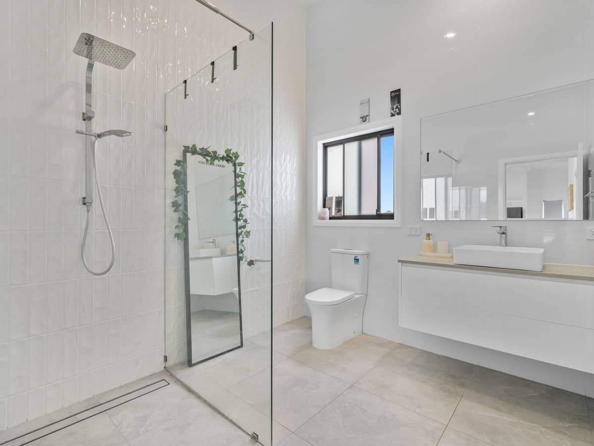 12 Burcott Court, Carrara - Thumbnail 15