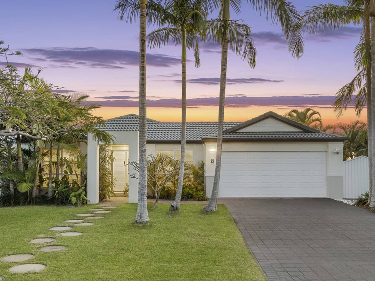 8 Seychelles Court, BURLEIGH WATERS - Thumbnail 3