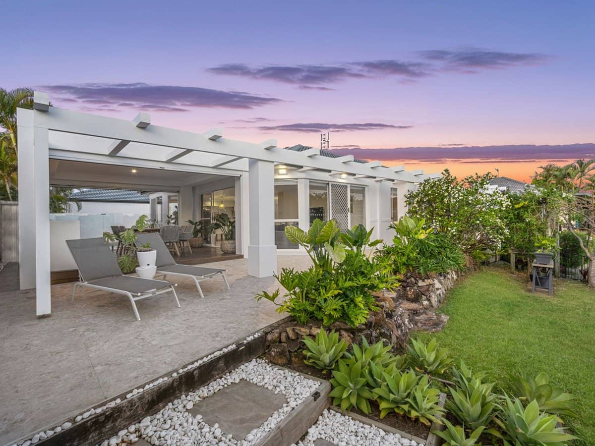 8 Seychelles Court, BURLEIGH WATERS - Thumbnail 7