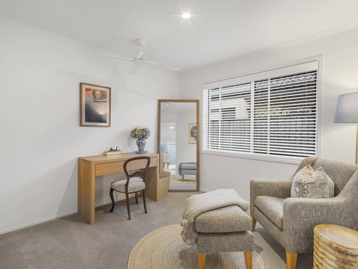 8 Seychelles Court, BURLEIGH WATERS - Thumbnail 24